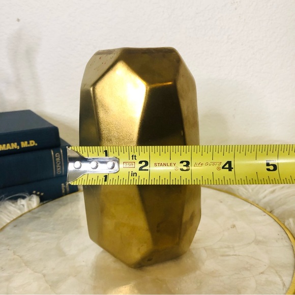 Gold Geometric Vase - Picture 7 of 7